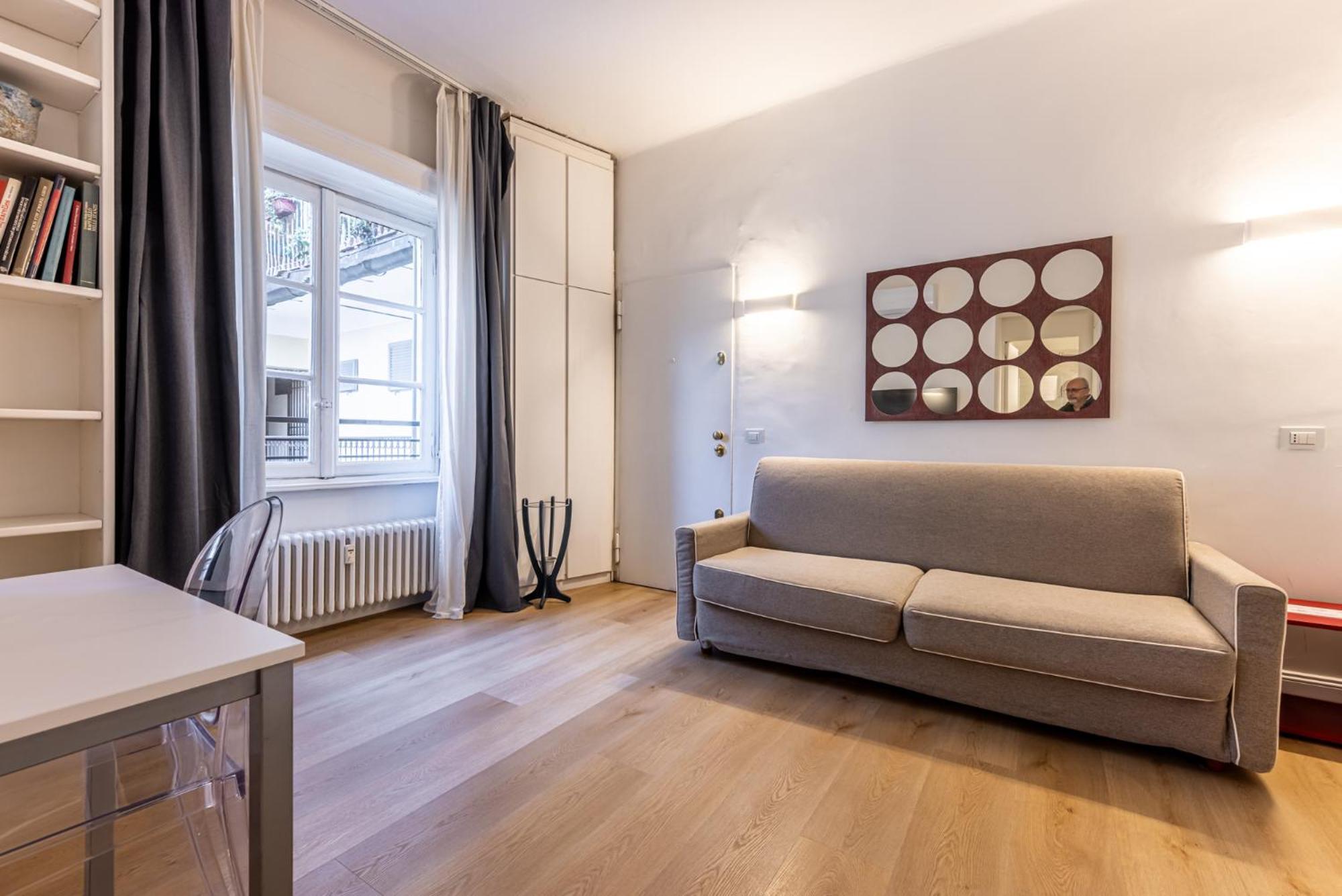 Sant'Andrea Charme Apartments Milan Exterior photo
